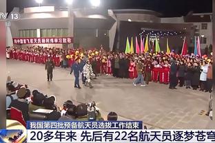 意甲- 罗马2-0九人那不勒斯升第六 佩7制胜波利塔诺奥斯梅恩染红